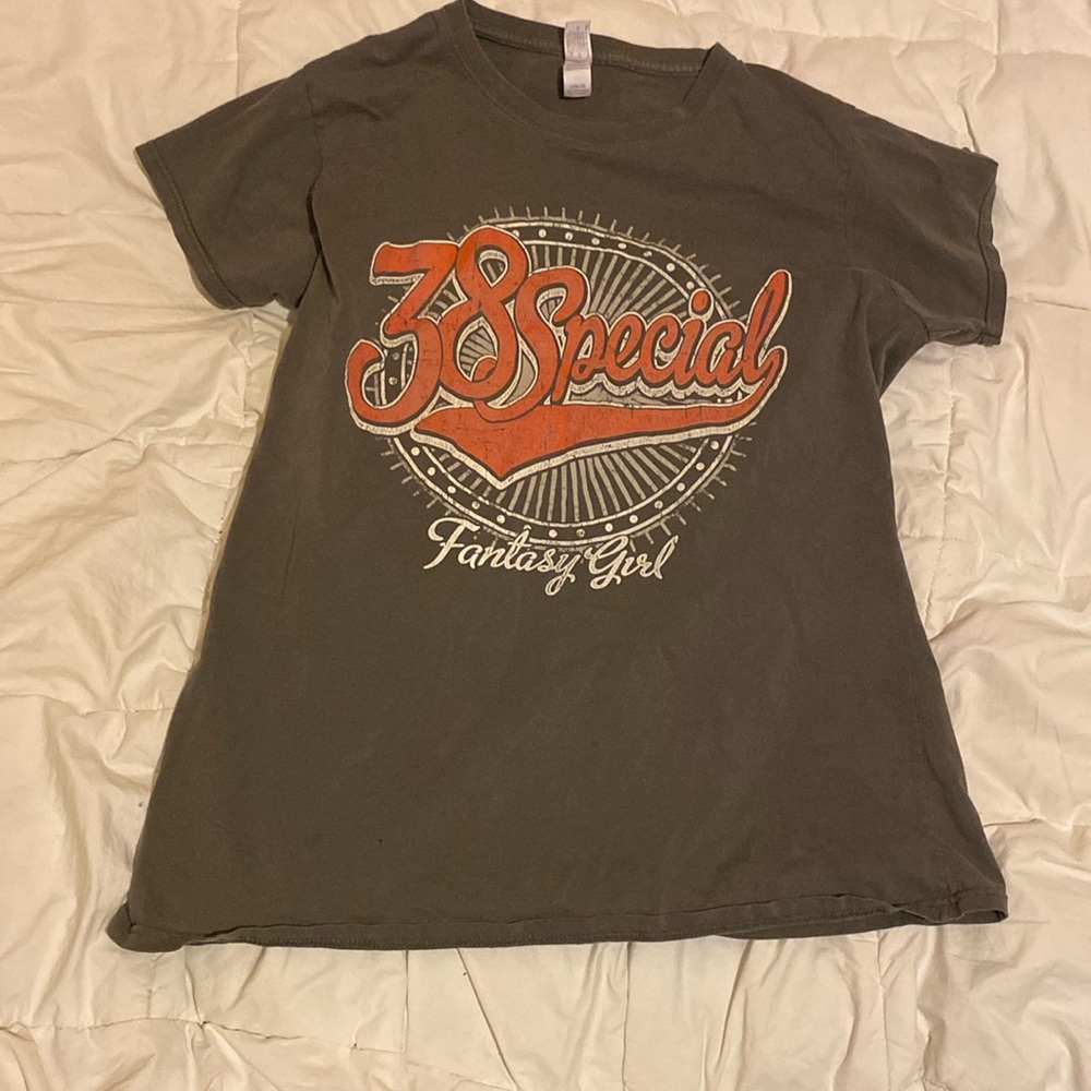 vintage looking t